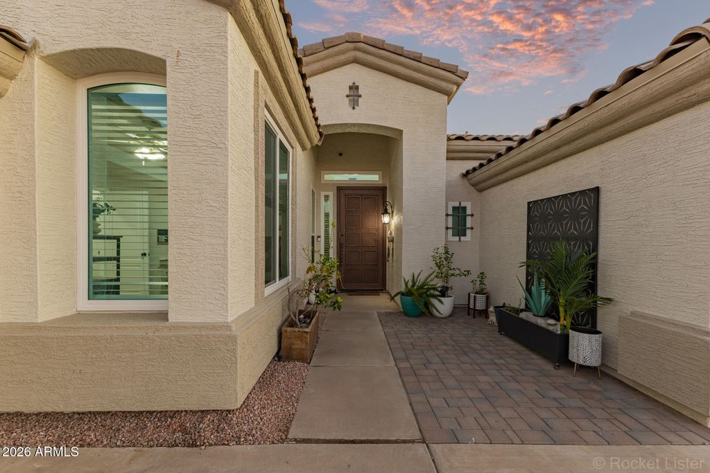 Photo of 3257 E Maplewood Street, Gilbert, AZ 85297 (MLS # 6992402)