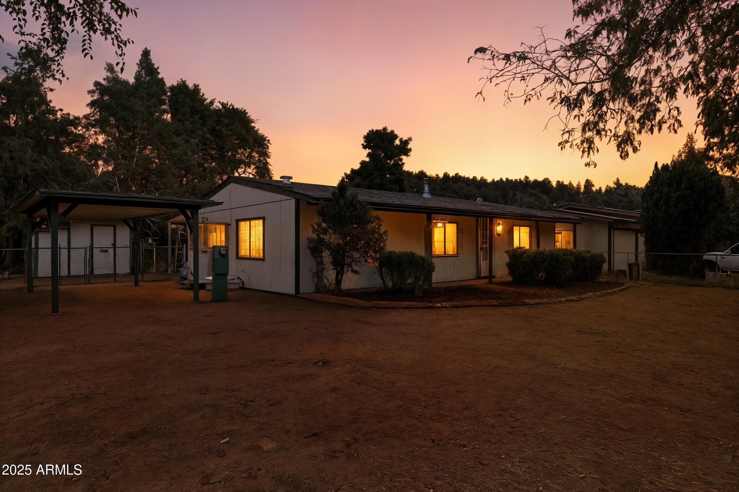 82 E QUAIL HOLLOW Drive