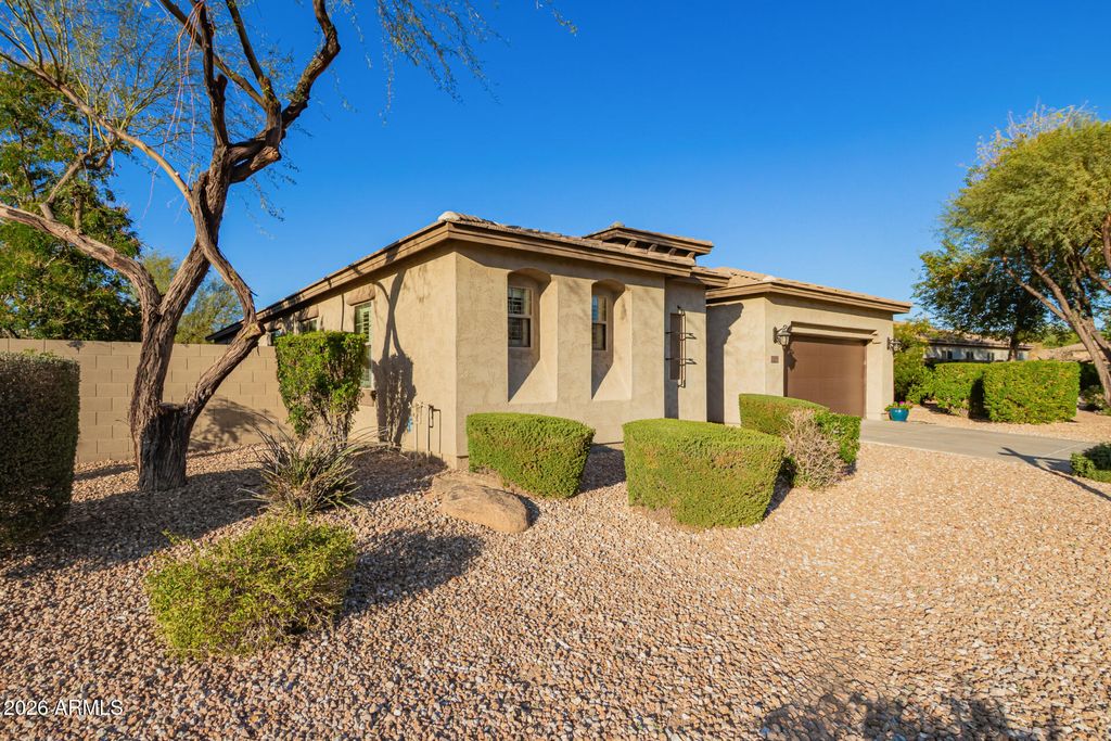Photo of 3340 E Yellowstone Place, Chandler, AZ 85249 (MLS # 6982807)