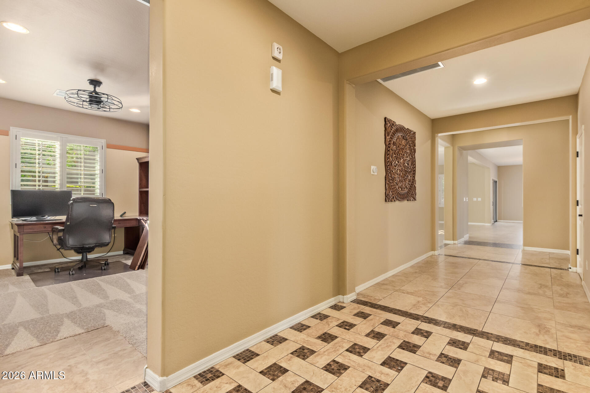 3340 E YELLOWSTONE Place