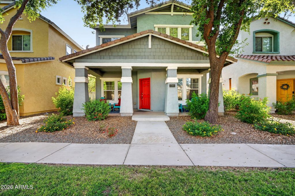 Photo of 1541 S Malabar Lane, Gilbert, AZ 85296 (MLS # 7021341)