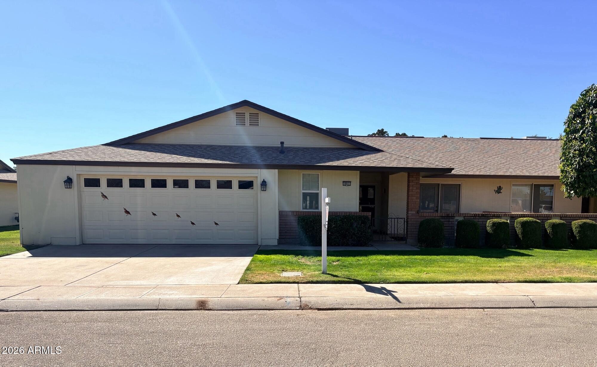 10931 W PEORIA Avenue