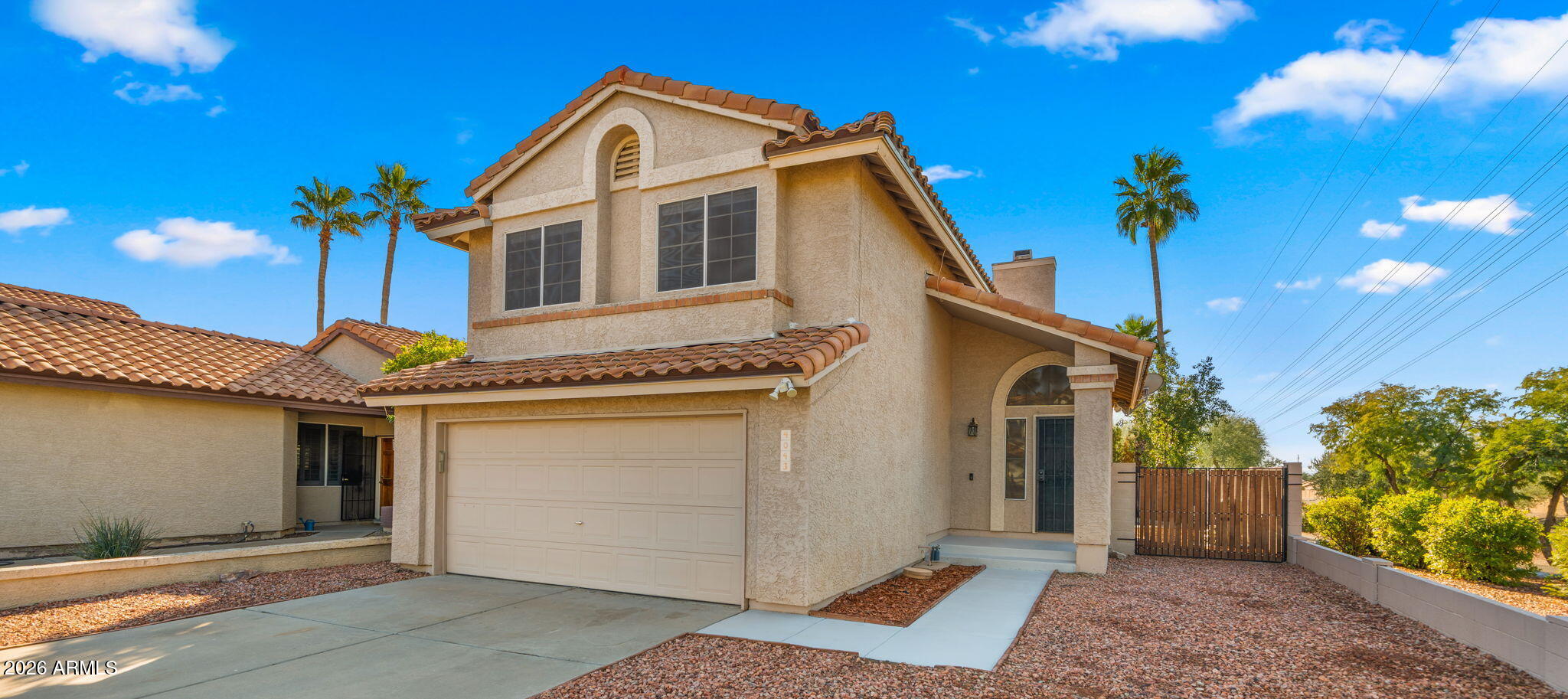 4043 E MOUNTAIN VISTA Drive