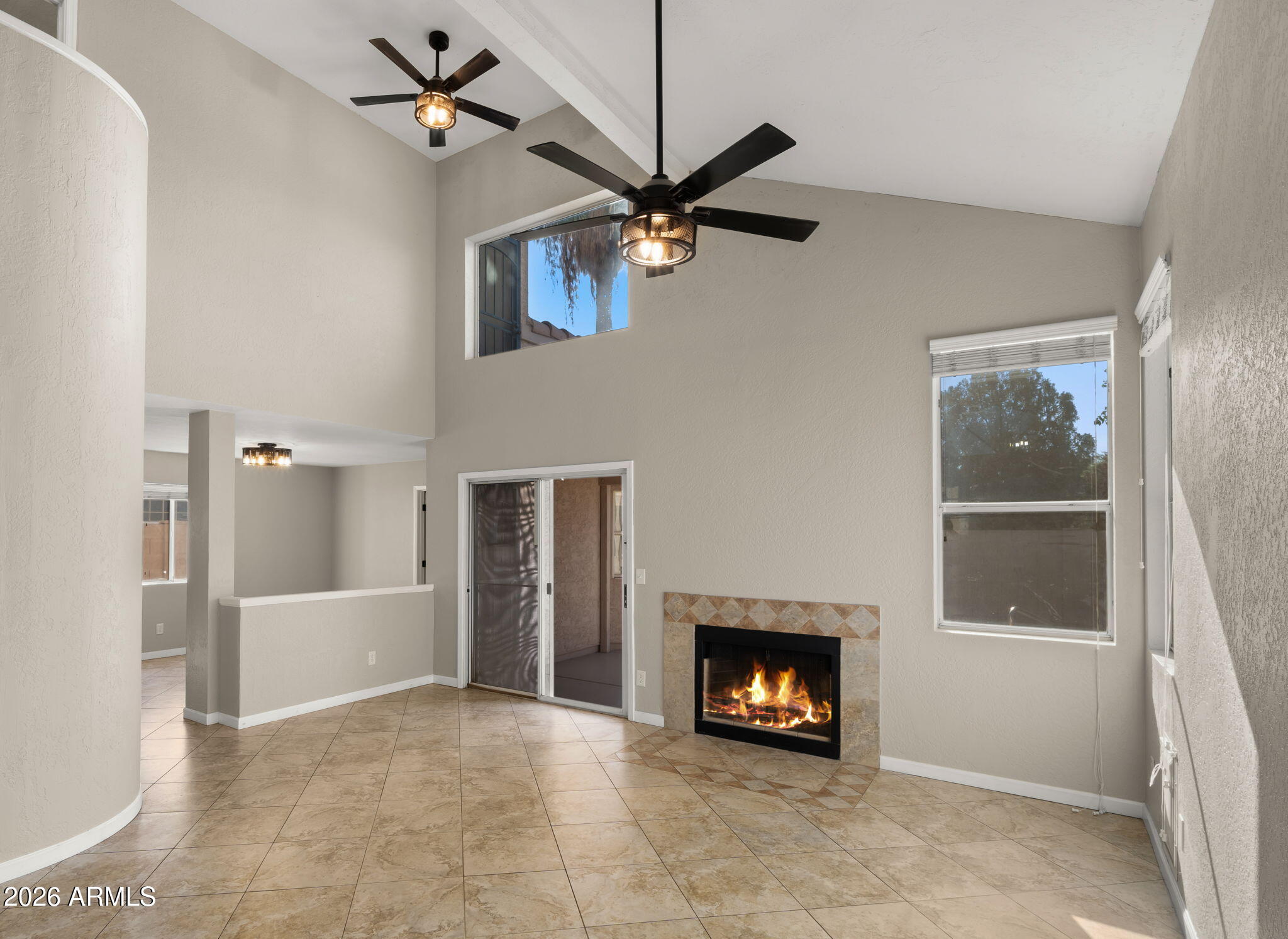 4043 E MOUNTAIN VISTA Drive