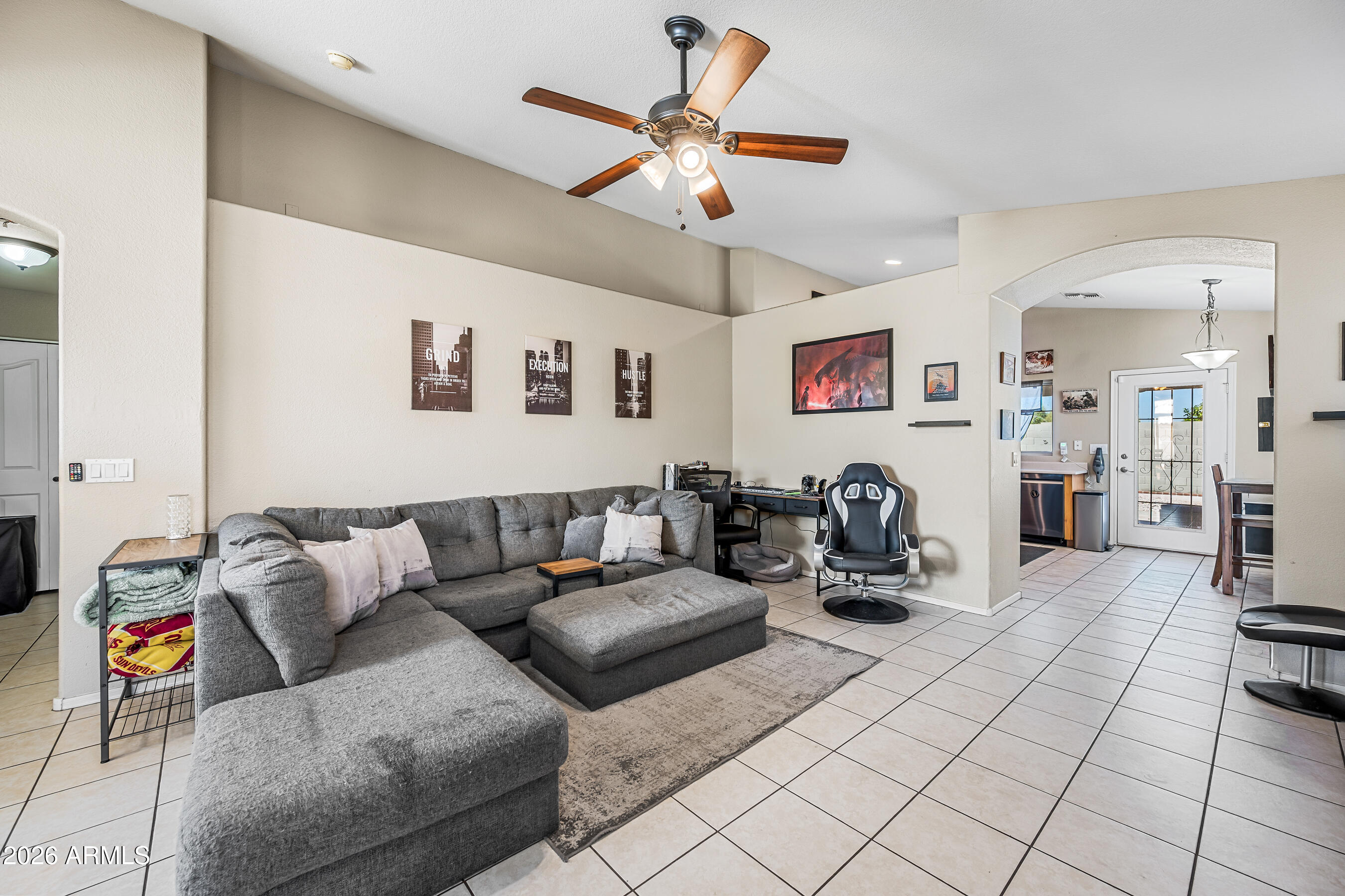 7990 W SOLANO Drive N