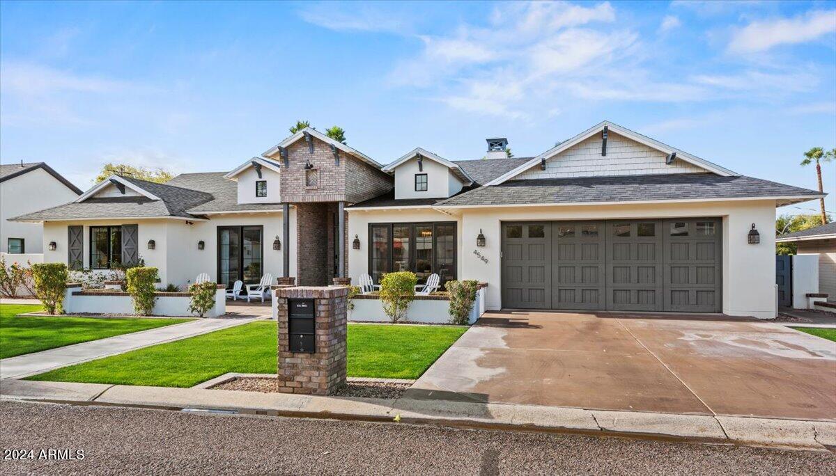 4549 E CALLE TUBERIA --