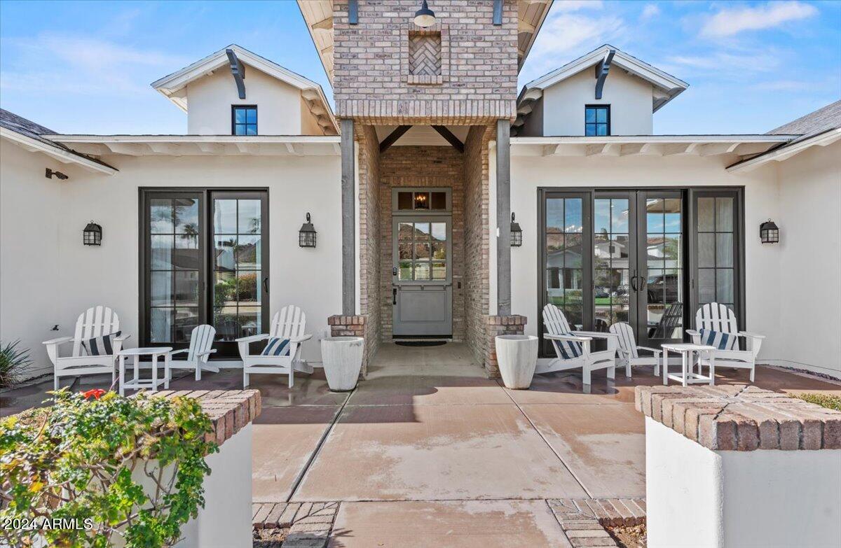 4549 E CALLE TUBERIA --