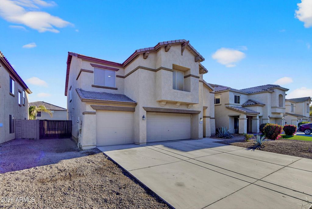 Photo of 43620 W Cowpath Road, Maricopa, AZ 85138 (MLS # 6983209)