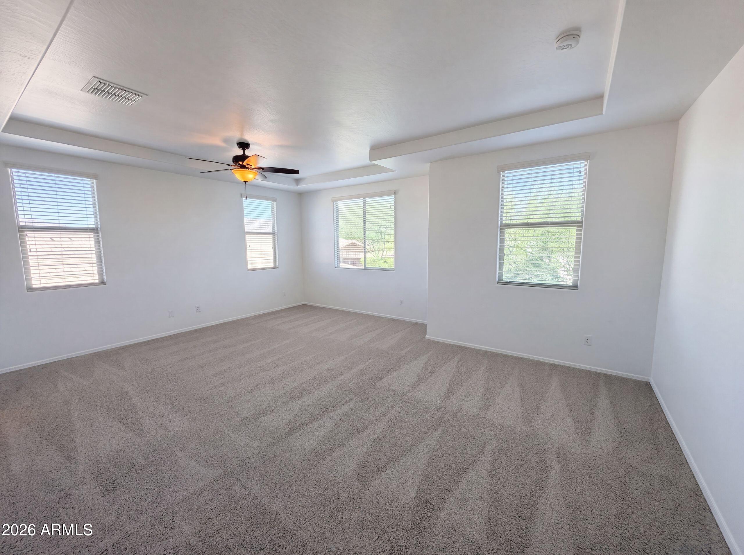 21276 W BERKELEY Road