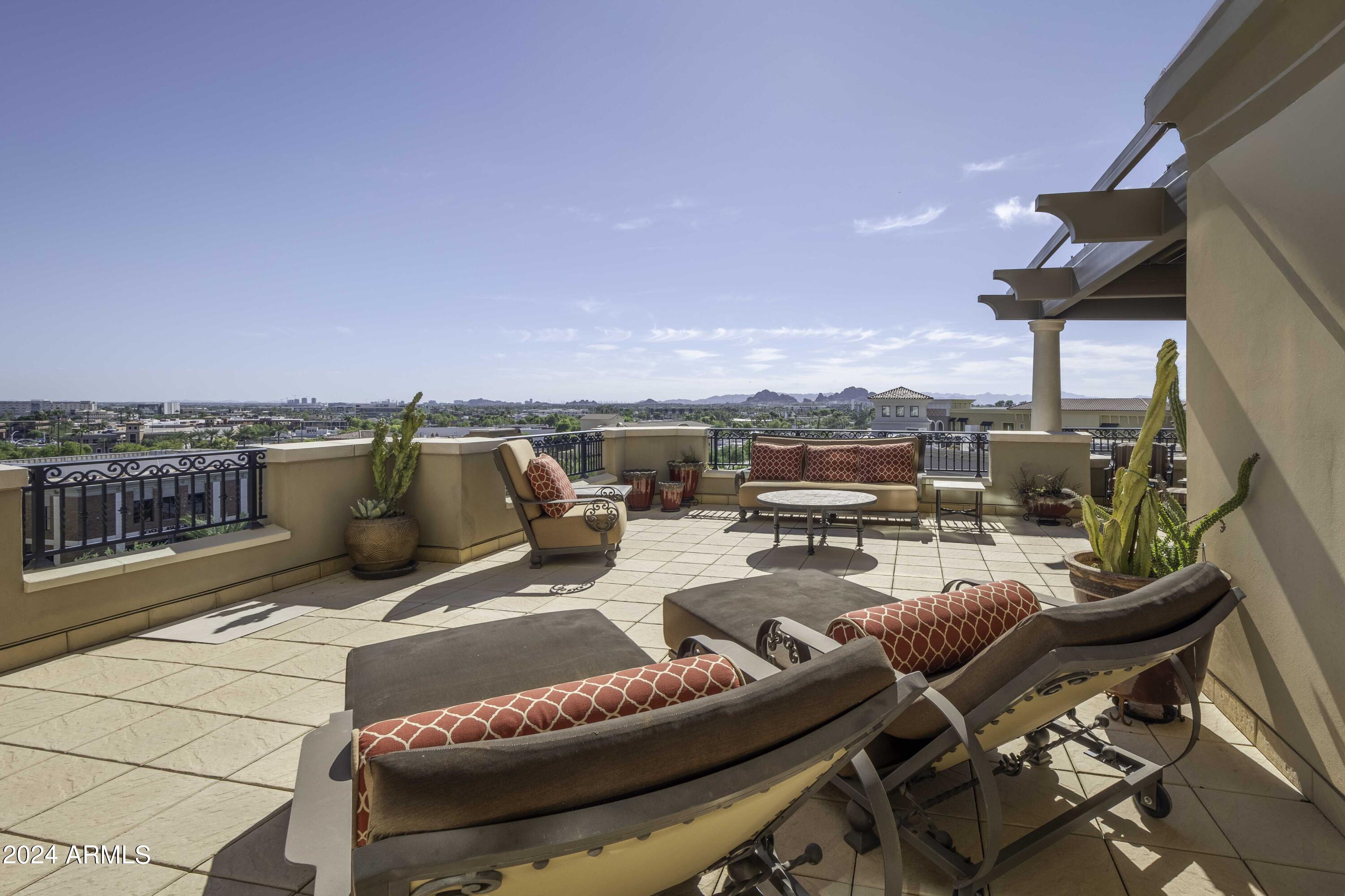 7175 E CAMELBACK Road 704