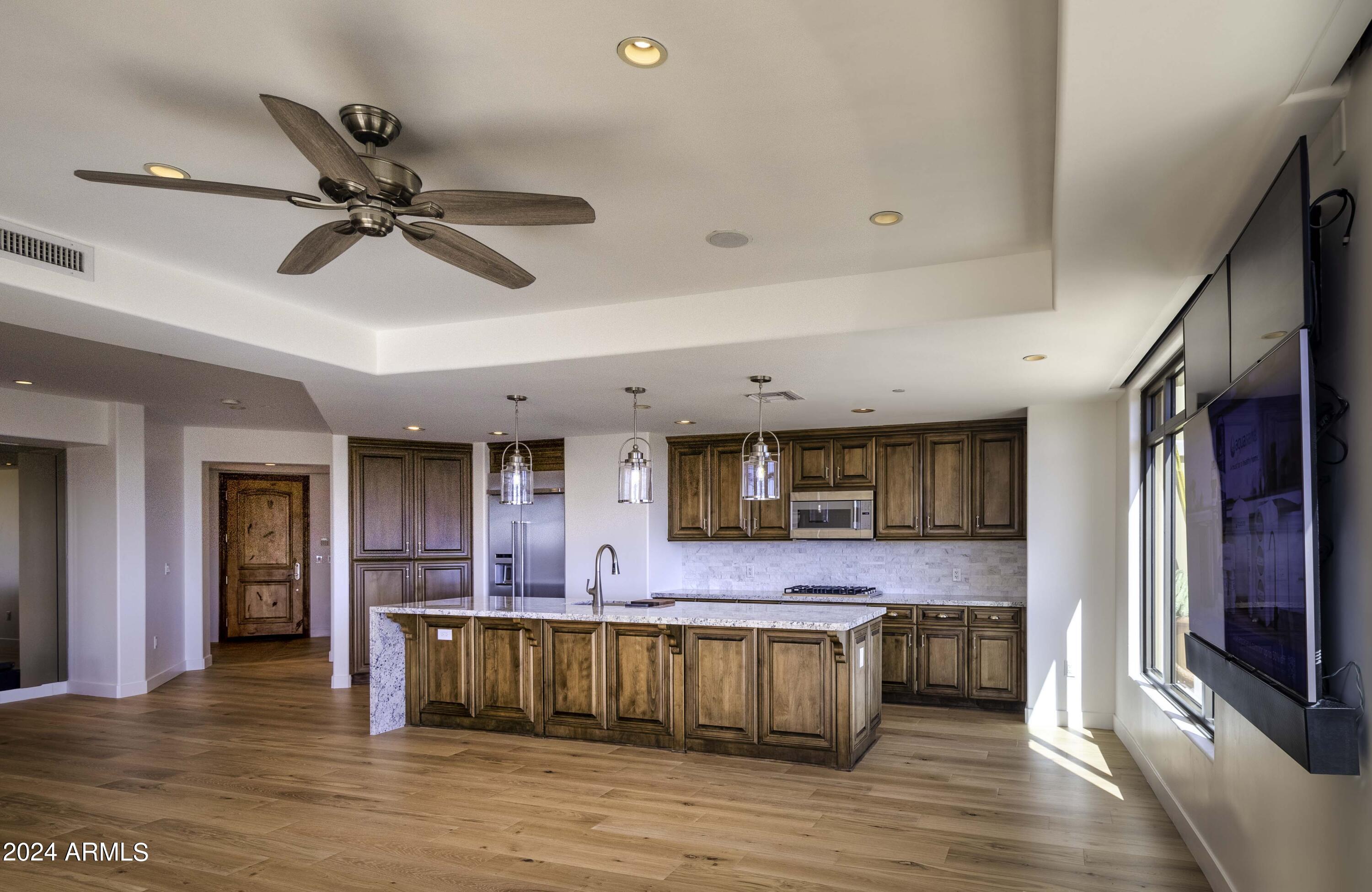 7175 E CAMELBACK Road 704