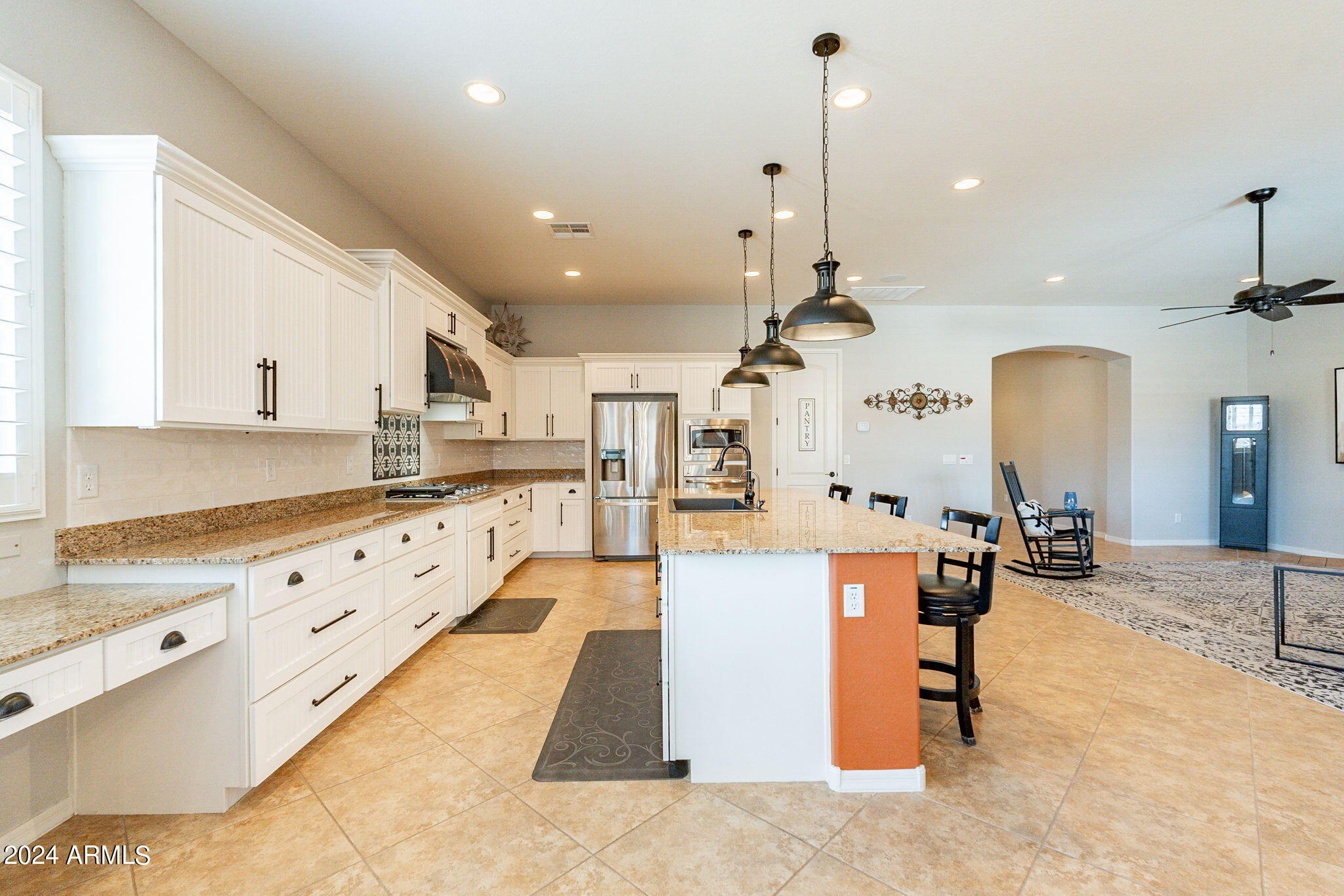 18226 W DESERT WILLOW Drive