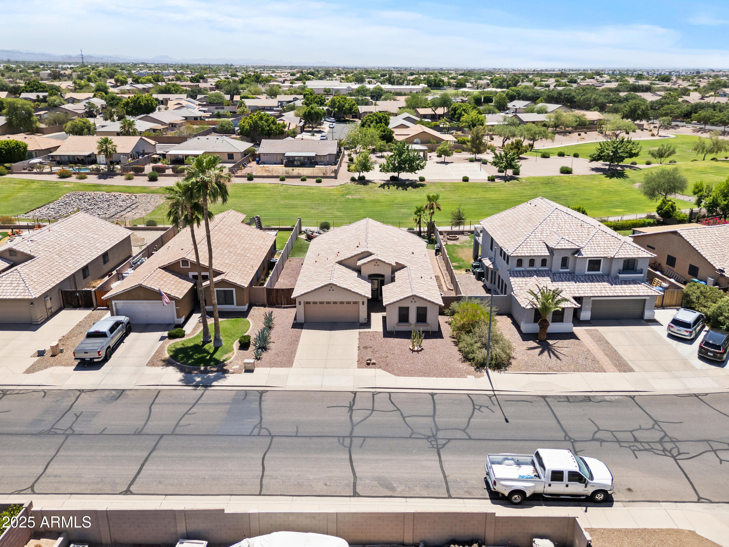 531 S WILDROSE --