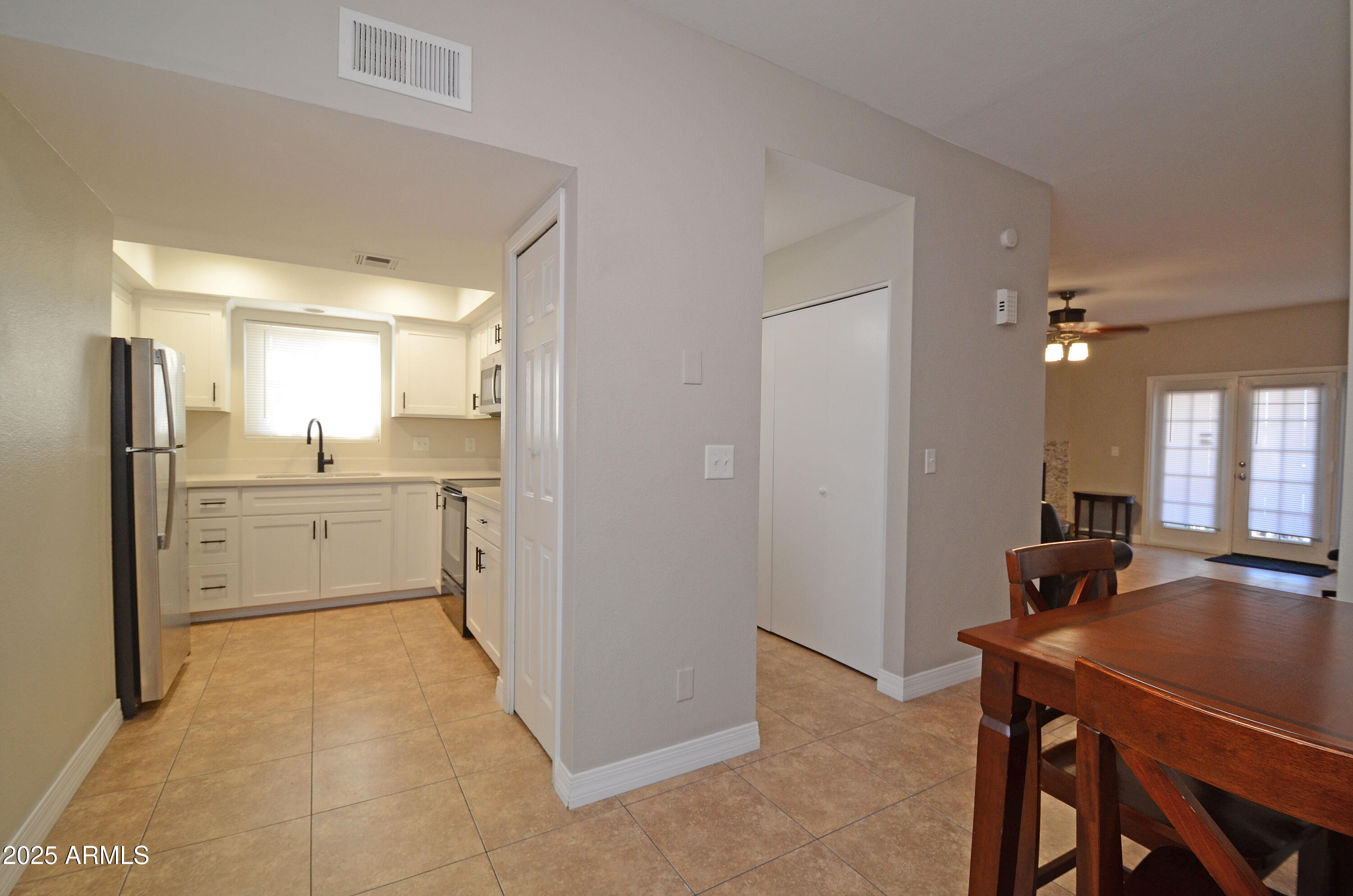 2315 W UNION HILLS Drive 108