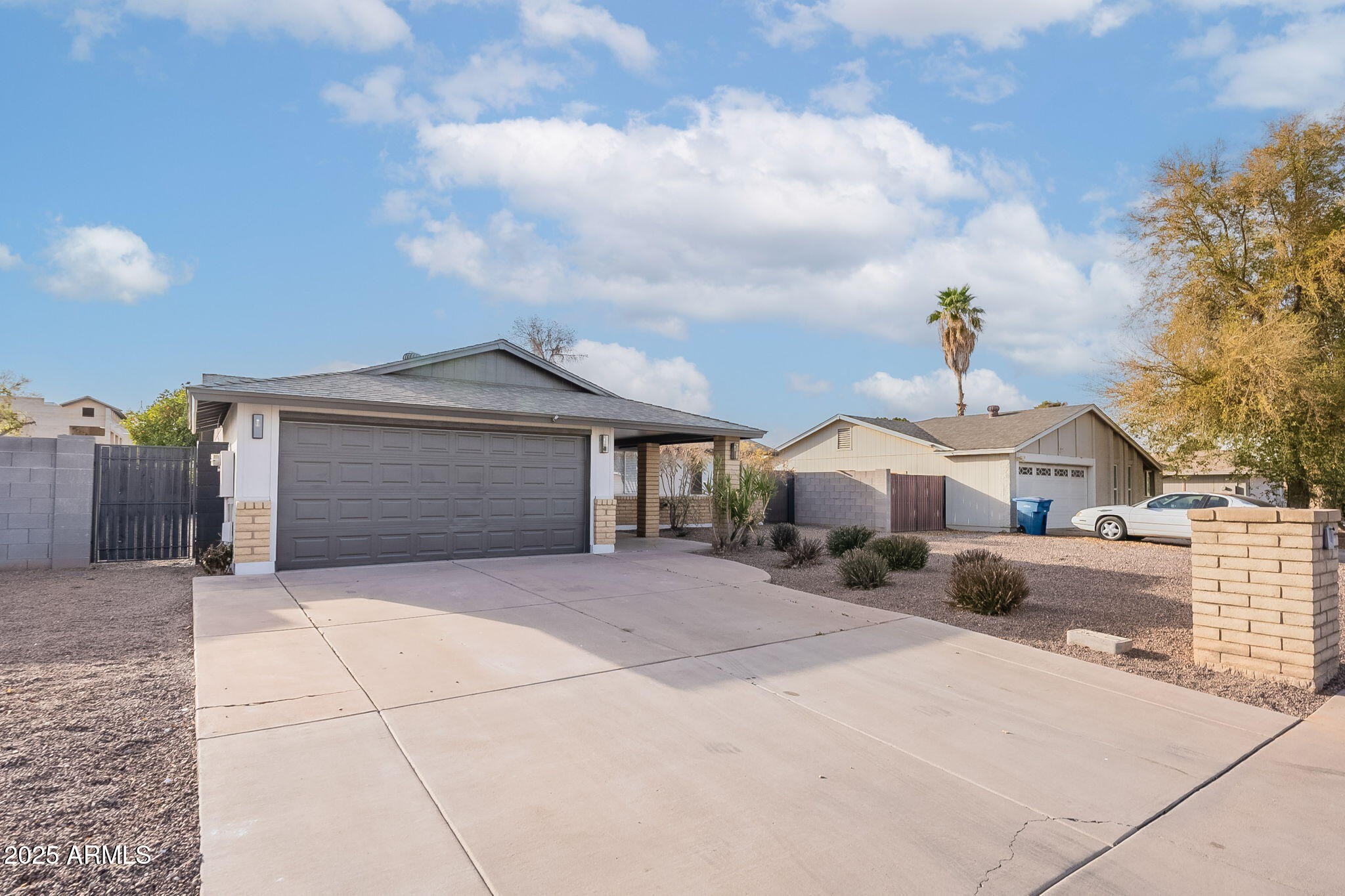 2016 N PENNINGTON Drive