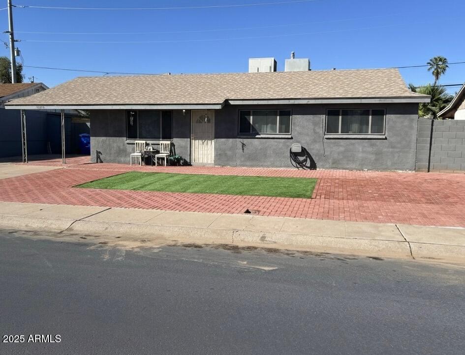 3144 W CORRINE Drive