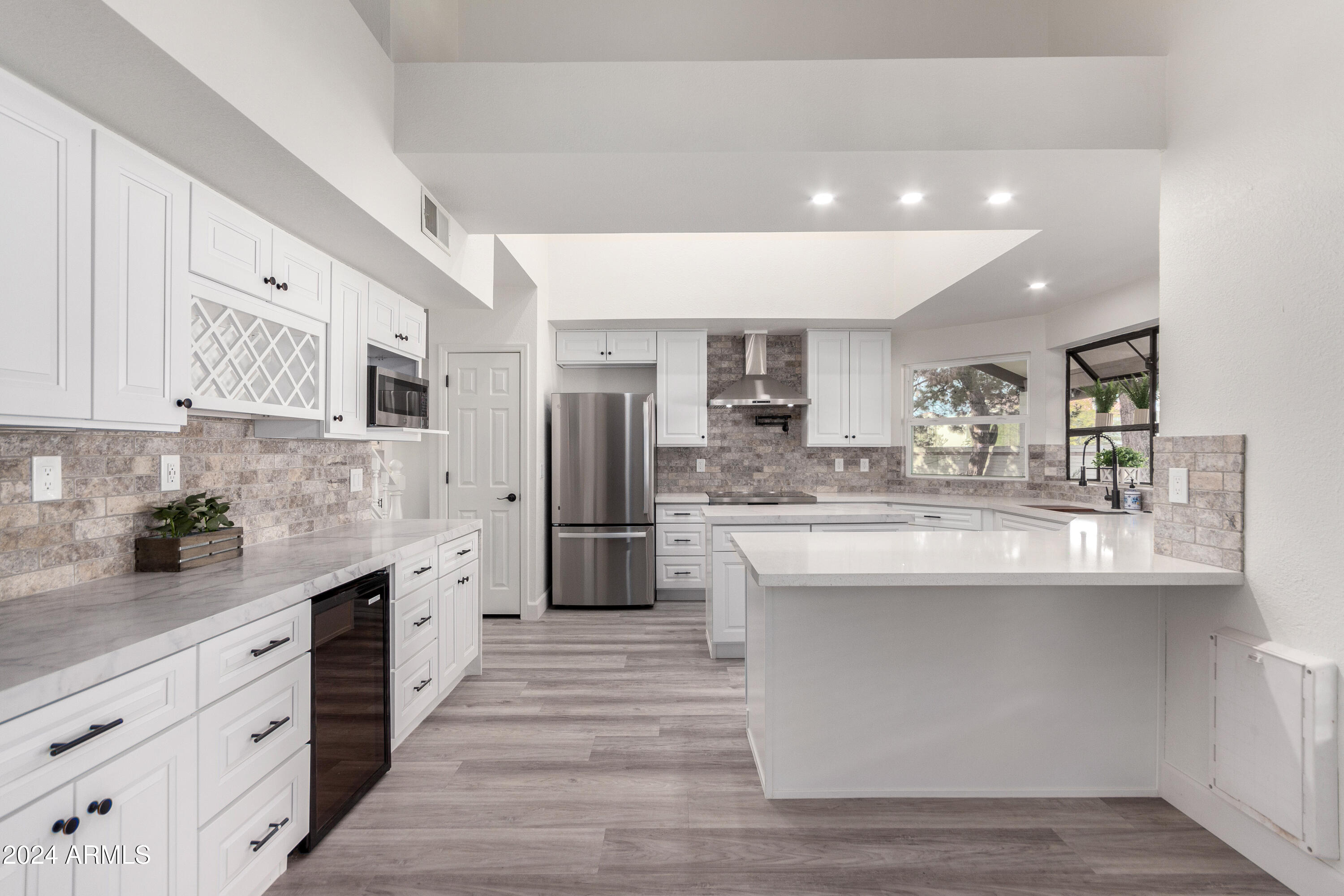 10338 E SAN SALVADOR Drive