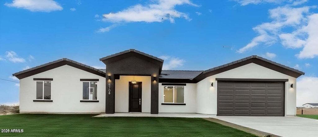 Photo of 5708 N 381st Lane, Tonopah, AZ 85354 (MLS # 7001994)