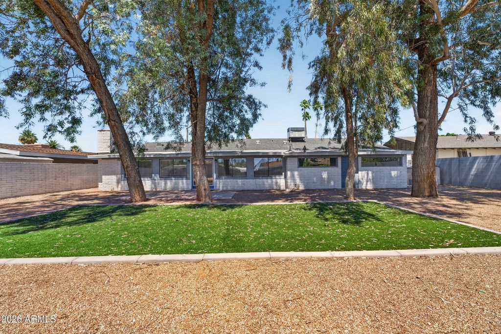 Photo of 713 E Alameda Drive, Tempe, AZ 85282 (MLS # 7016924)