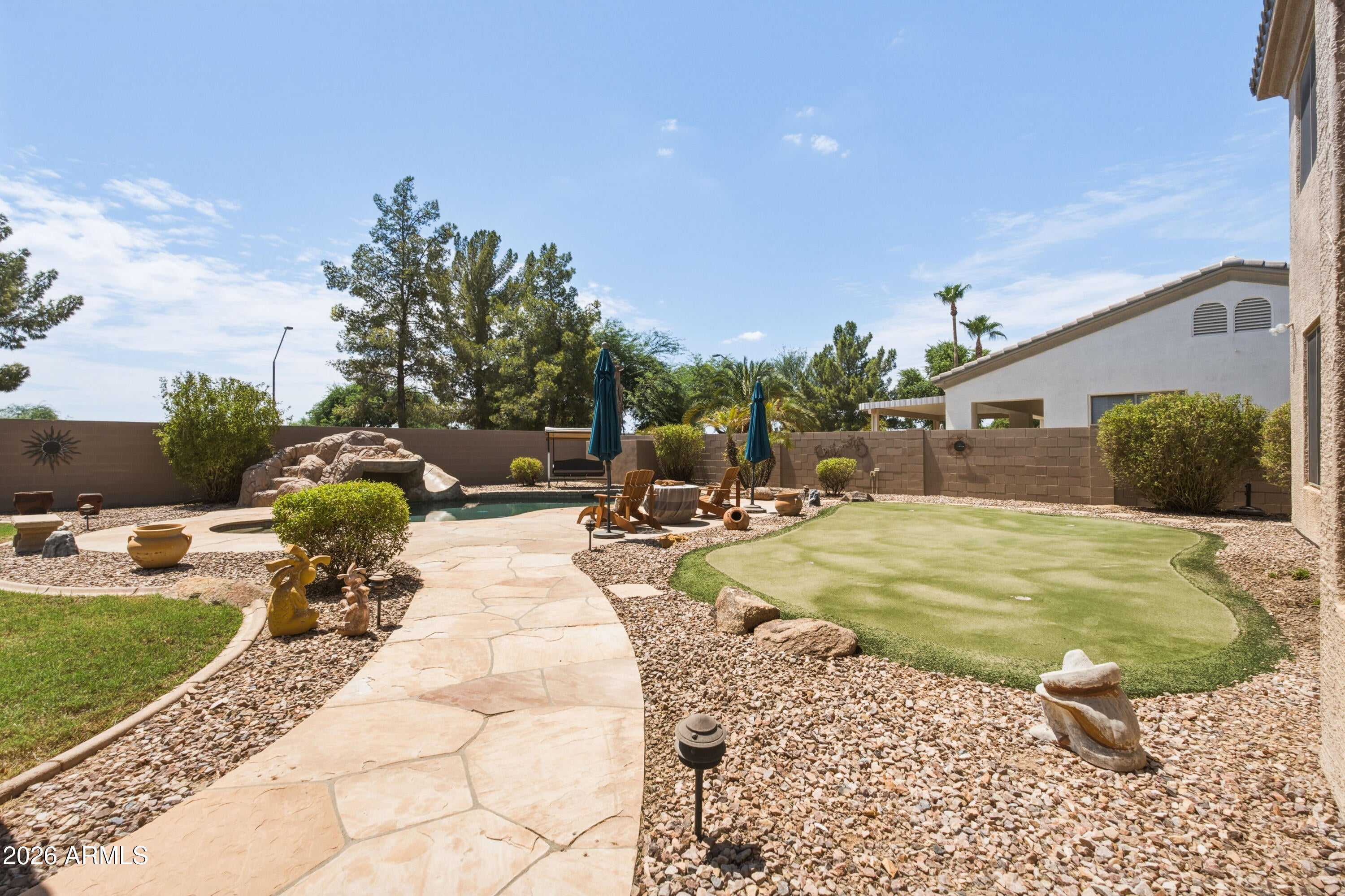 4615 E CARRIAGE Court