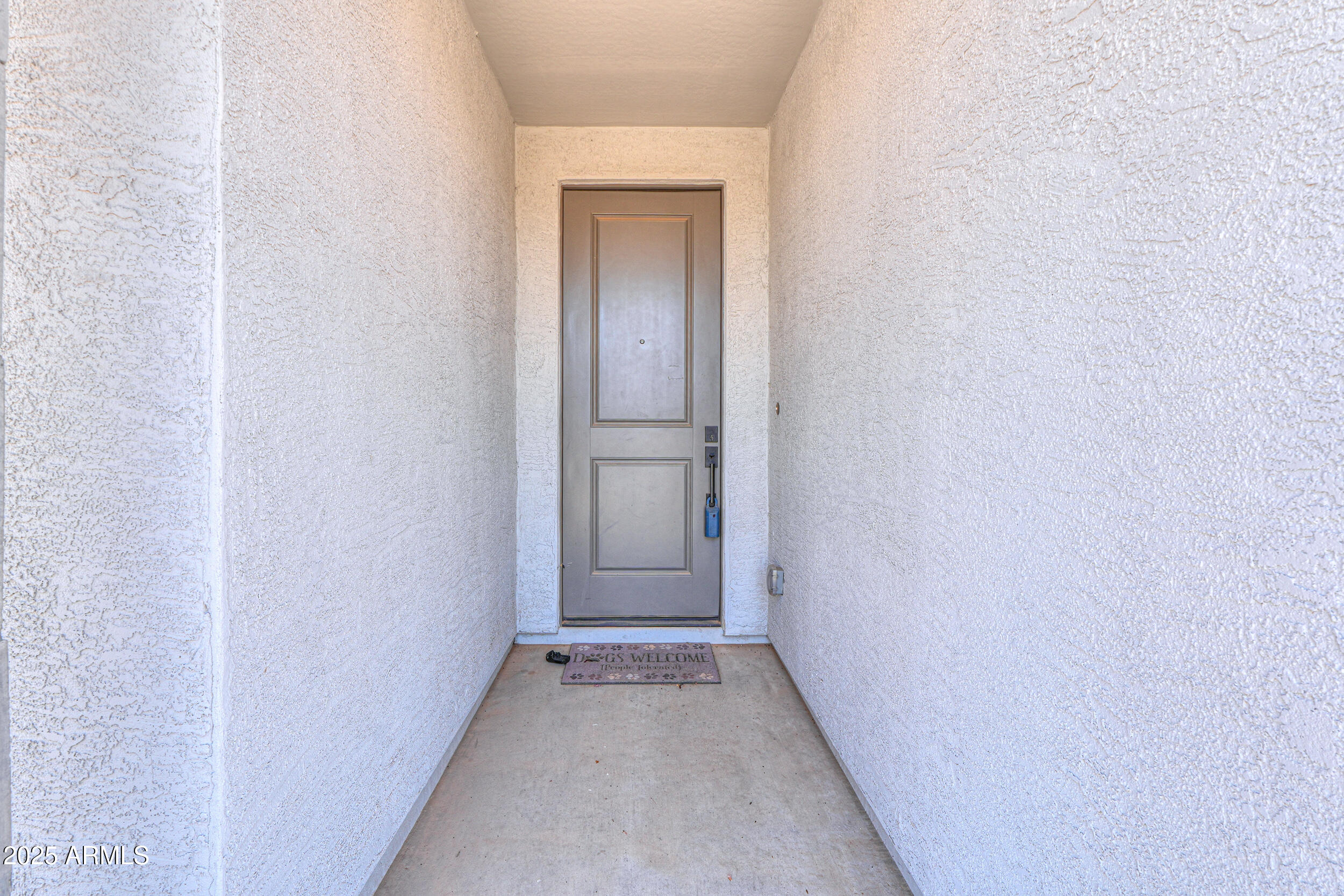 35913 W SANTA MONICA Avenue
