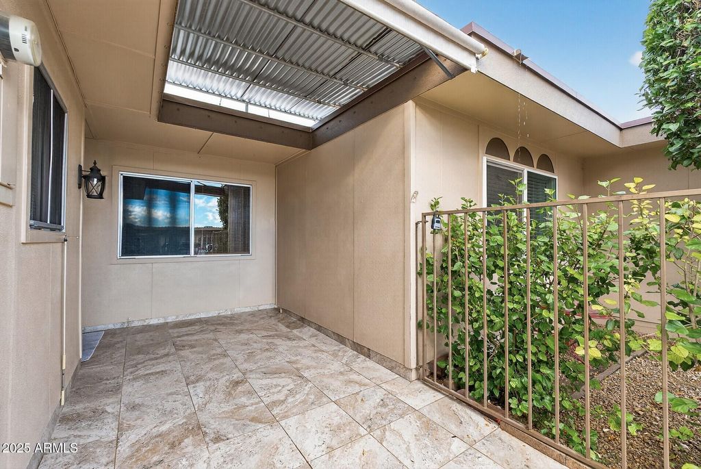 Photo of 13721 N 98th Avenue #C, Sun City, AZ 85351 (MLS # 6947209)