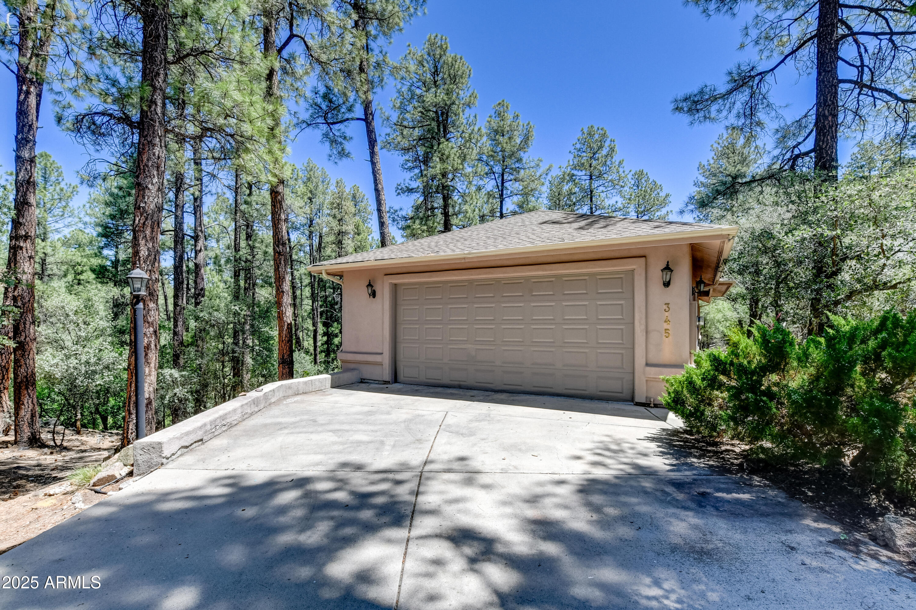 Homes 2 345 BANNING CREEK Road
