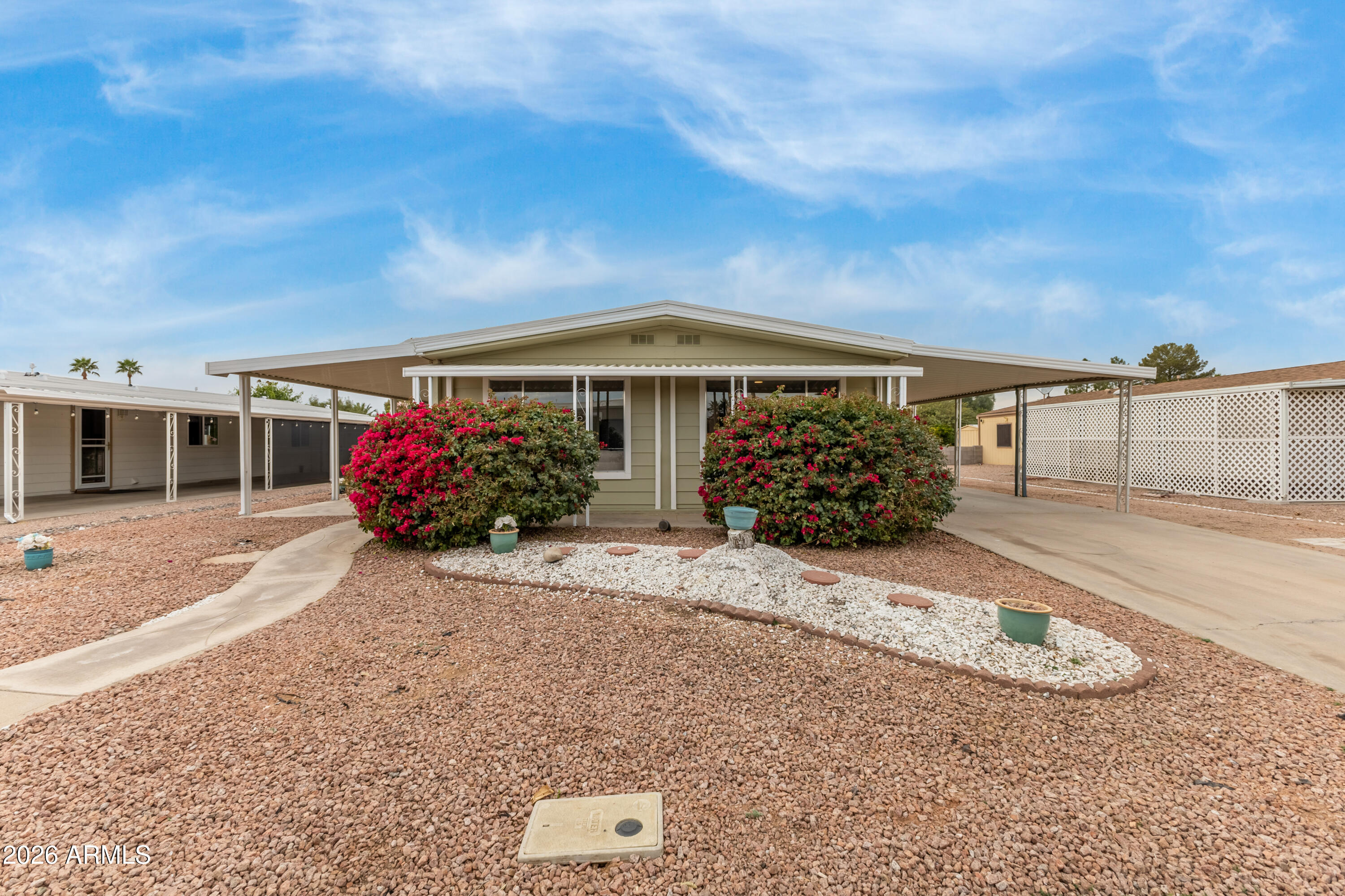 8244 E DESERT Trail