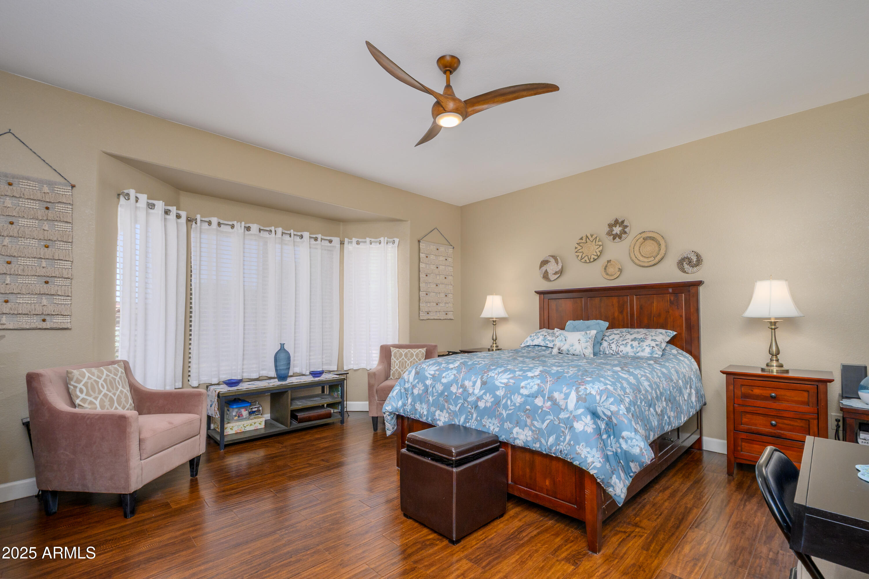 16287 W WILLOW CREEK Lane