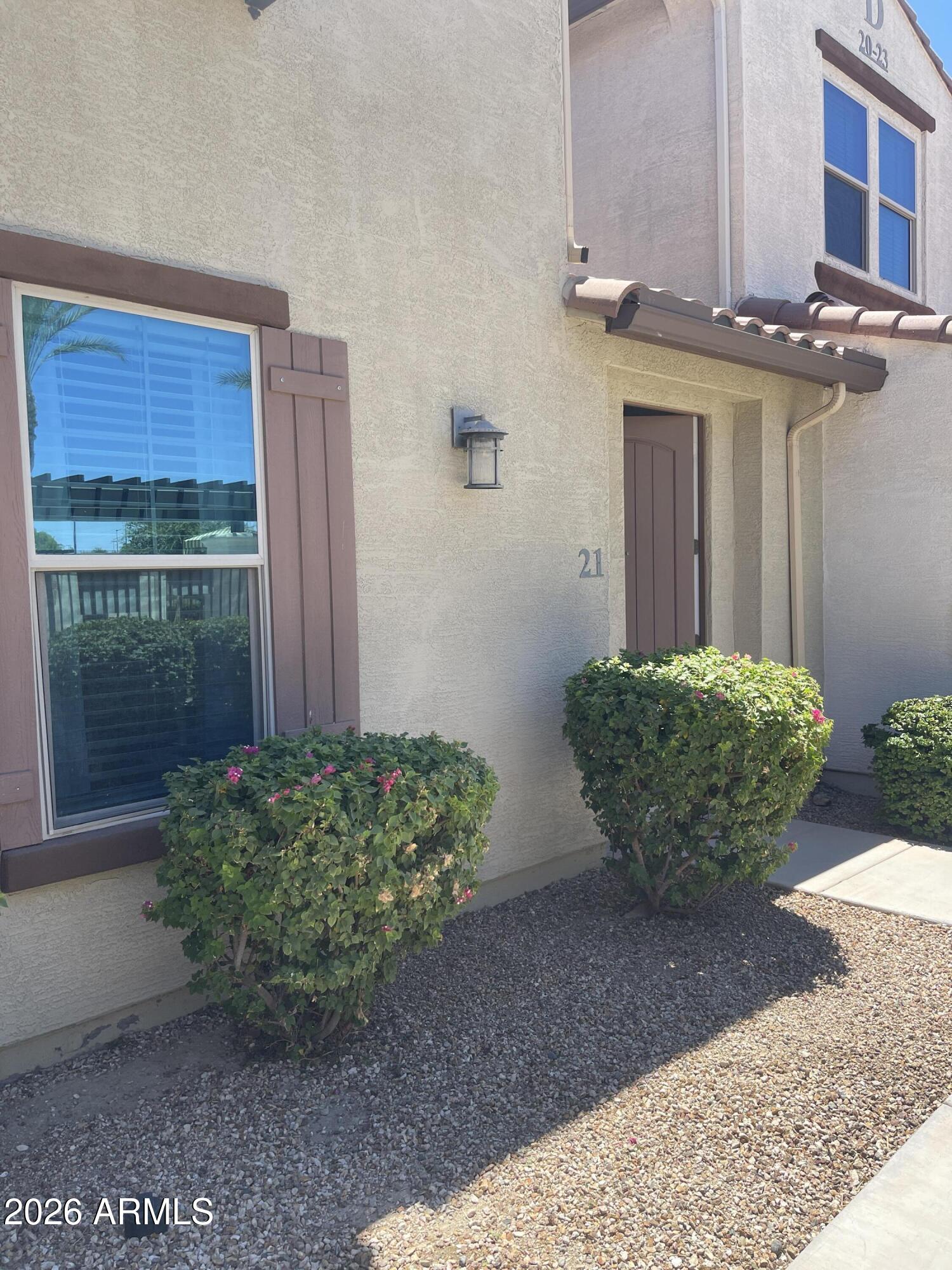 3855 S MCQUEEN Road 21