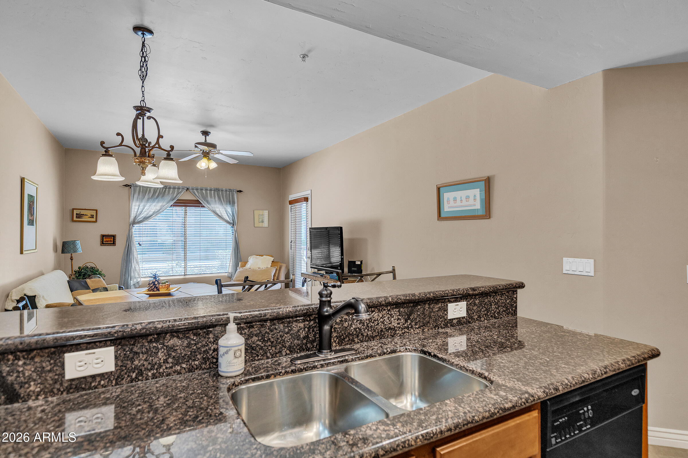 TOSCANA AT DESERT RIDGE CONDOMINIUM 2ND AMD - Residential