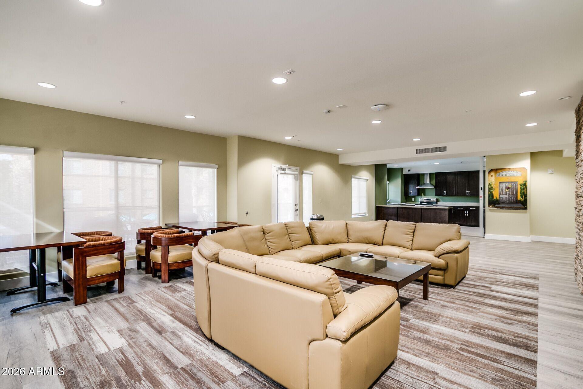 TOSCANA AT DESERT RIDGE CONDOMINIUM 2ND AMD - Residential