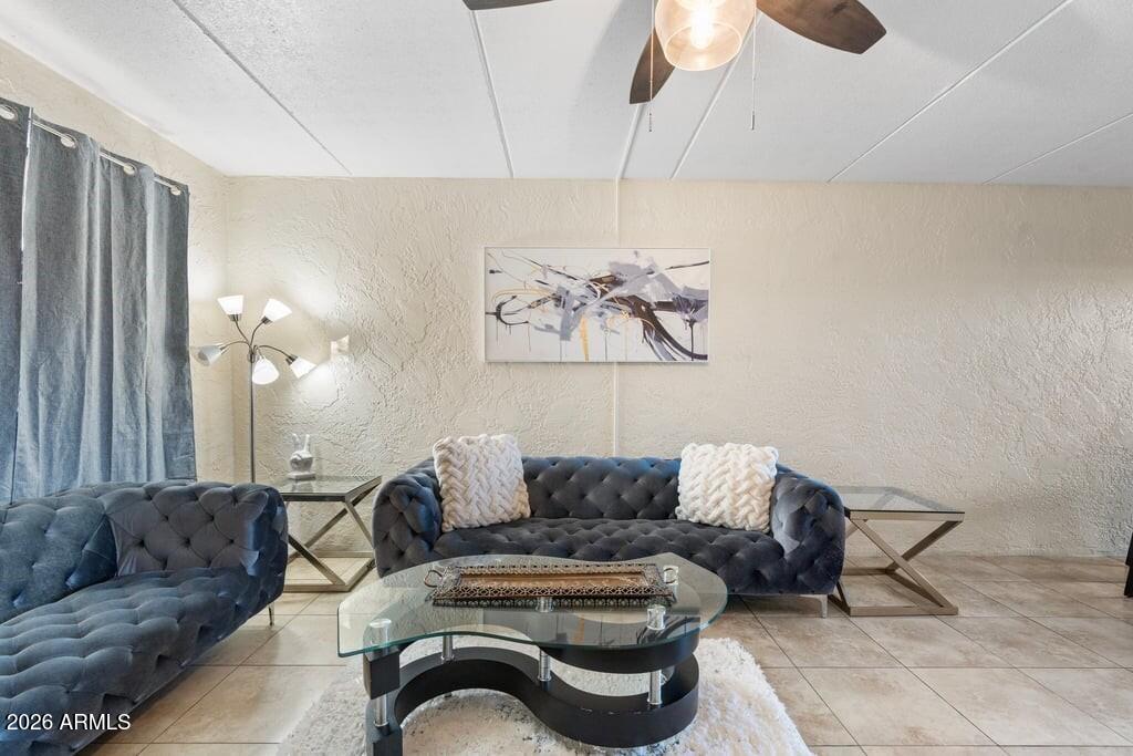 7110 E CONTINENTAL Drive 1044