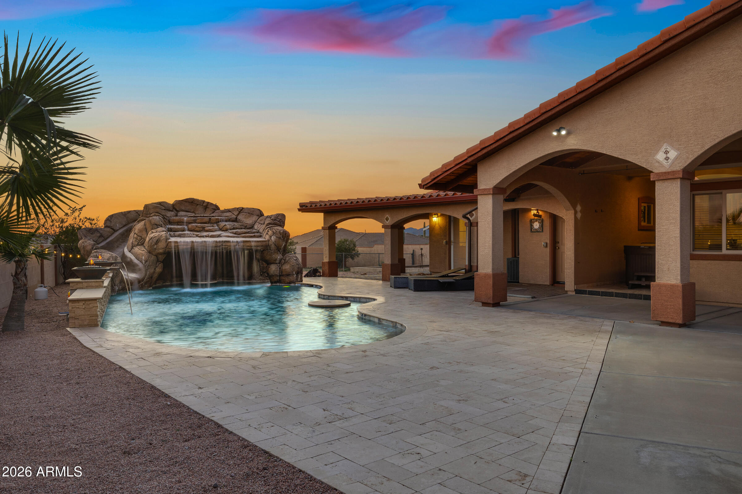 5029 E ROUNDUP Street