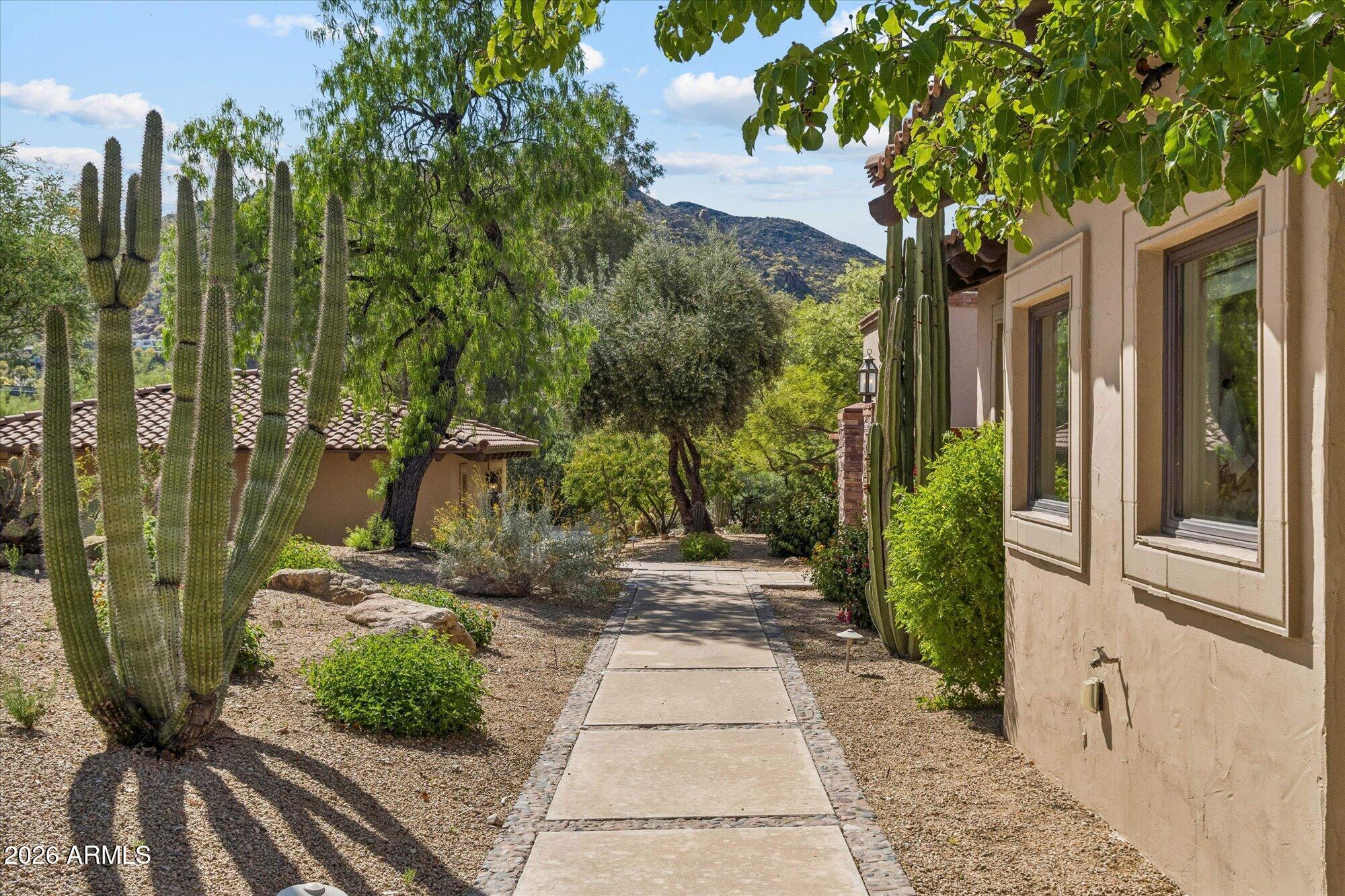 36402 N Derringer Place