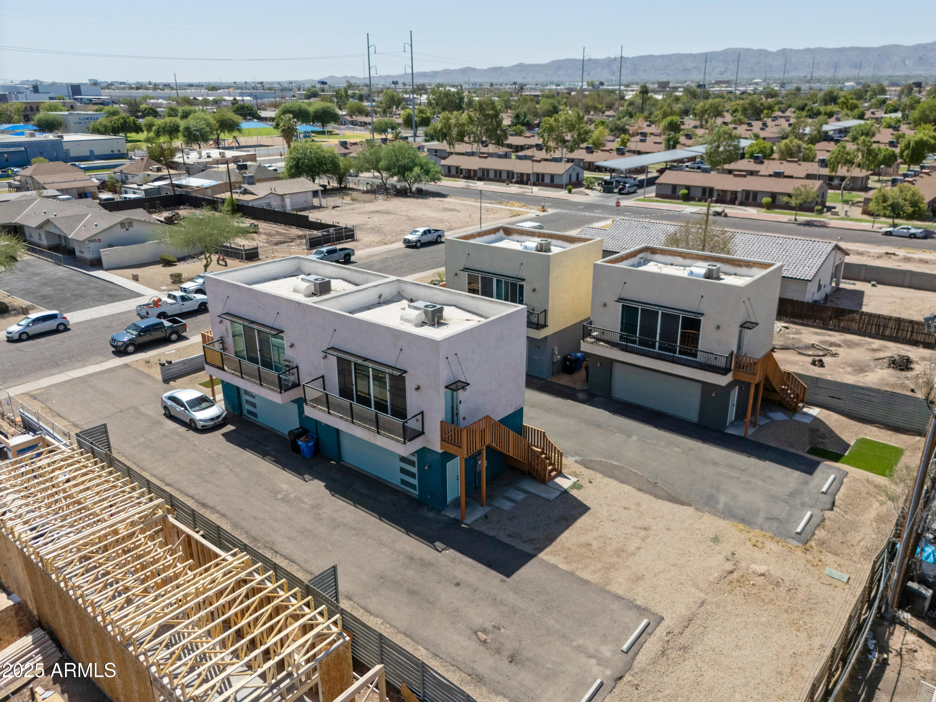 1110 S MONTEZUMA Avenue