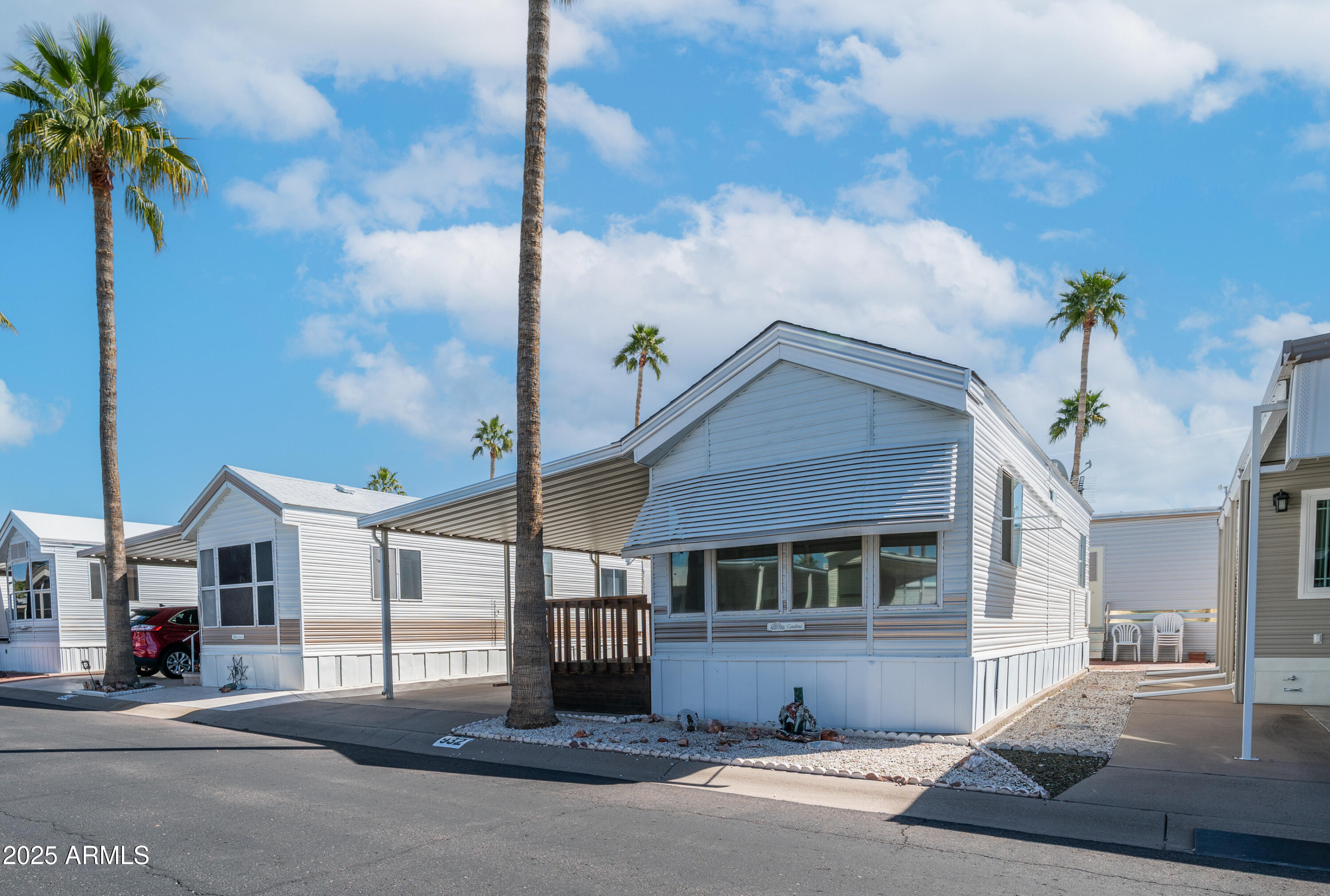 932 NICKEL Drive 932