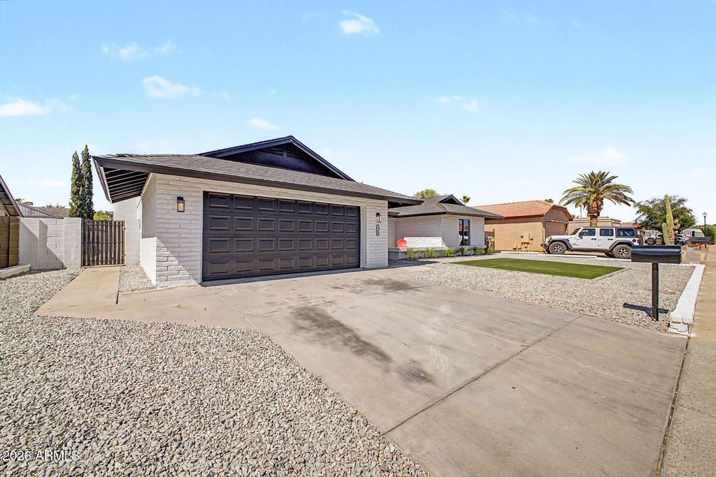 Photo of 6332 W Cheryl Drive, Glendale, AZ 85302 (MLS # 7025654)