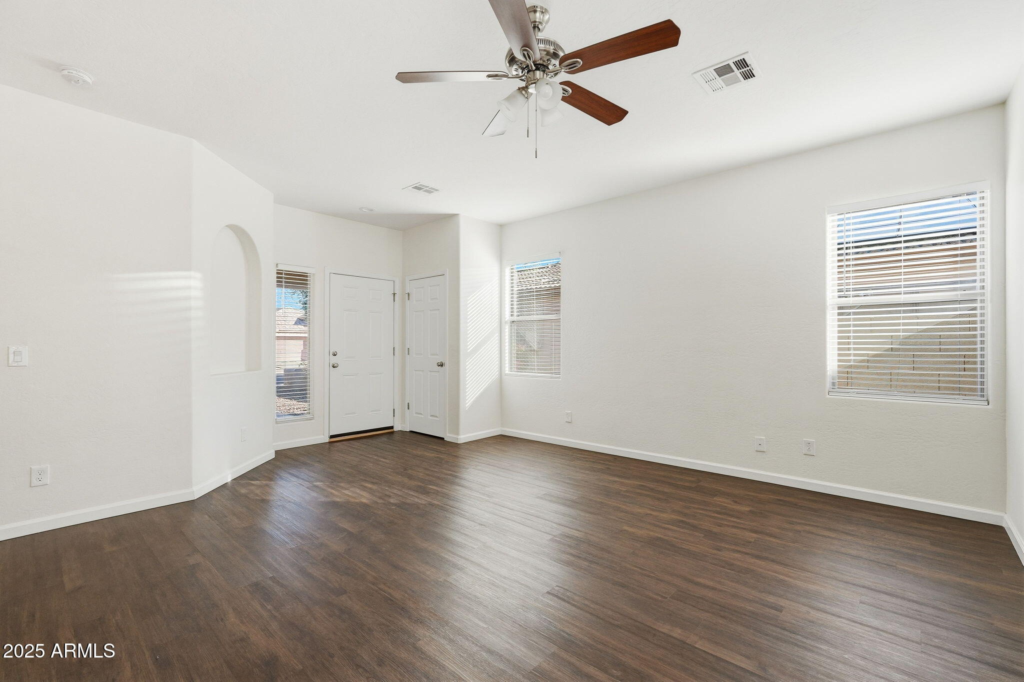 14847 W WINDROSE Drive