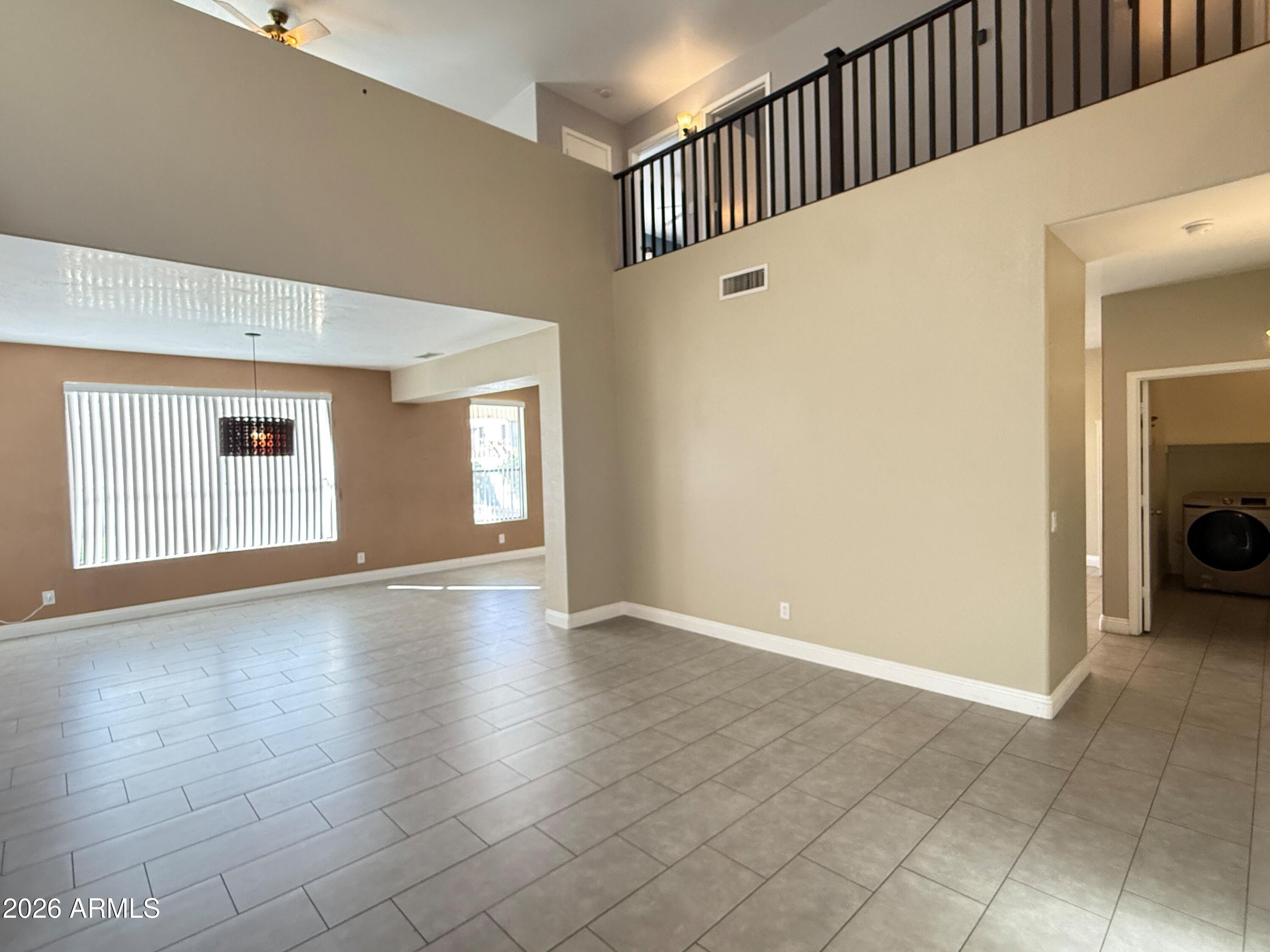 6425 W Desert Hollow Drive