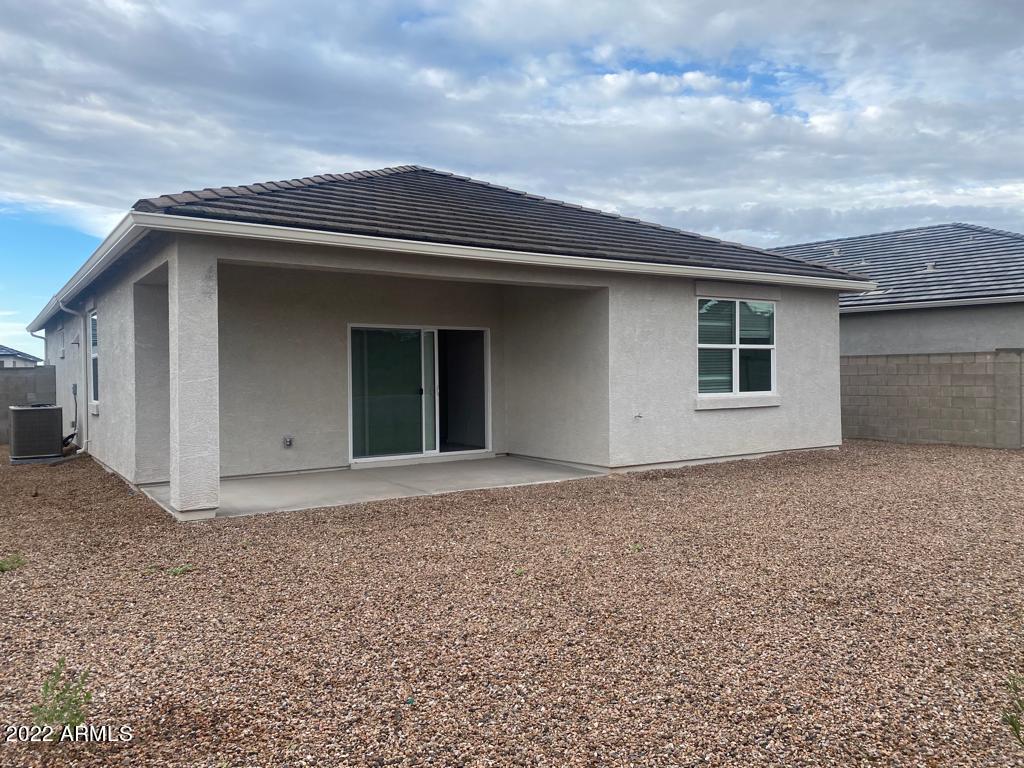 2006 E PIEDMONT Place