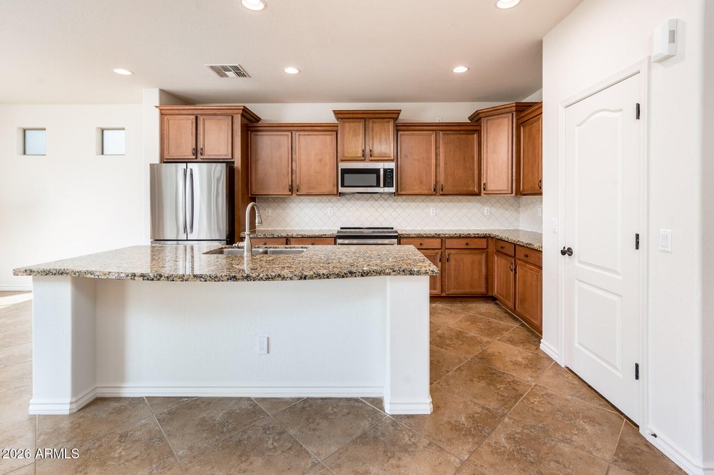 Photo of 685 E Hummingbird Way, Gilbert, AZ 85297 (MLS # 7082873)