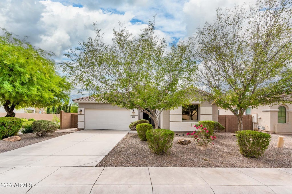 Photo of 685 E Hummingbird Way, Gilbert, AZ 85297 (MLS # 7082873)