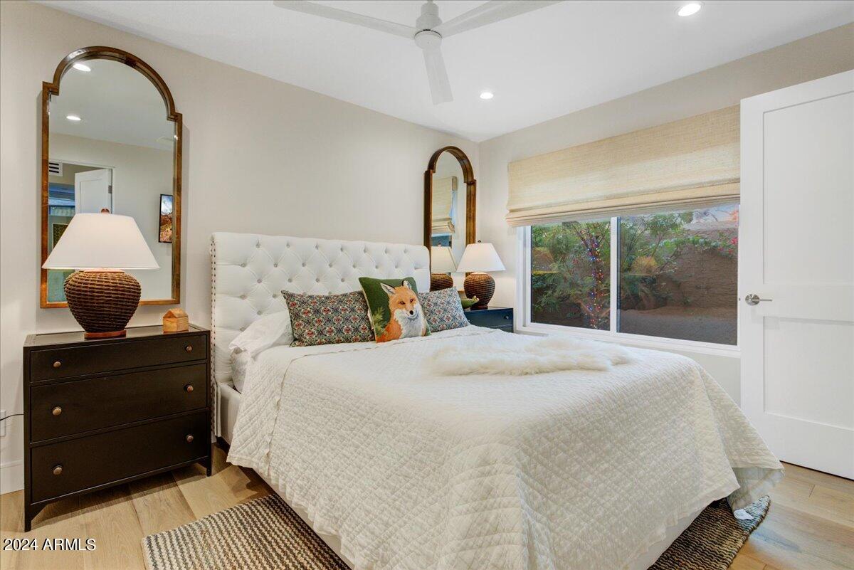VILLAGE AT CAMELBACK MOUNTAIN - Residential