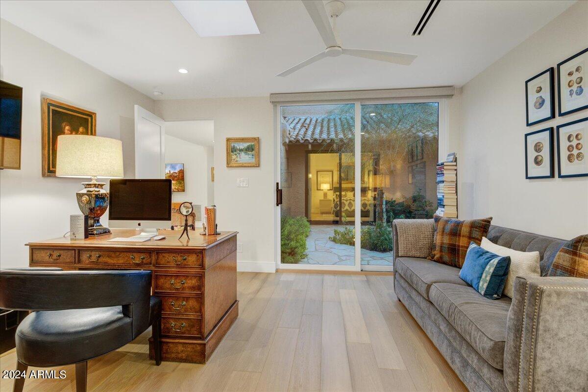 VILLAGE AT CAMELBACK MOUNTAIN - Residential