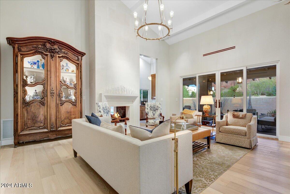 VILLAGE AT CAMELBACK MOUNTAIN - Residential