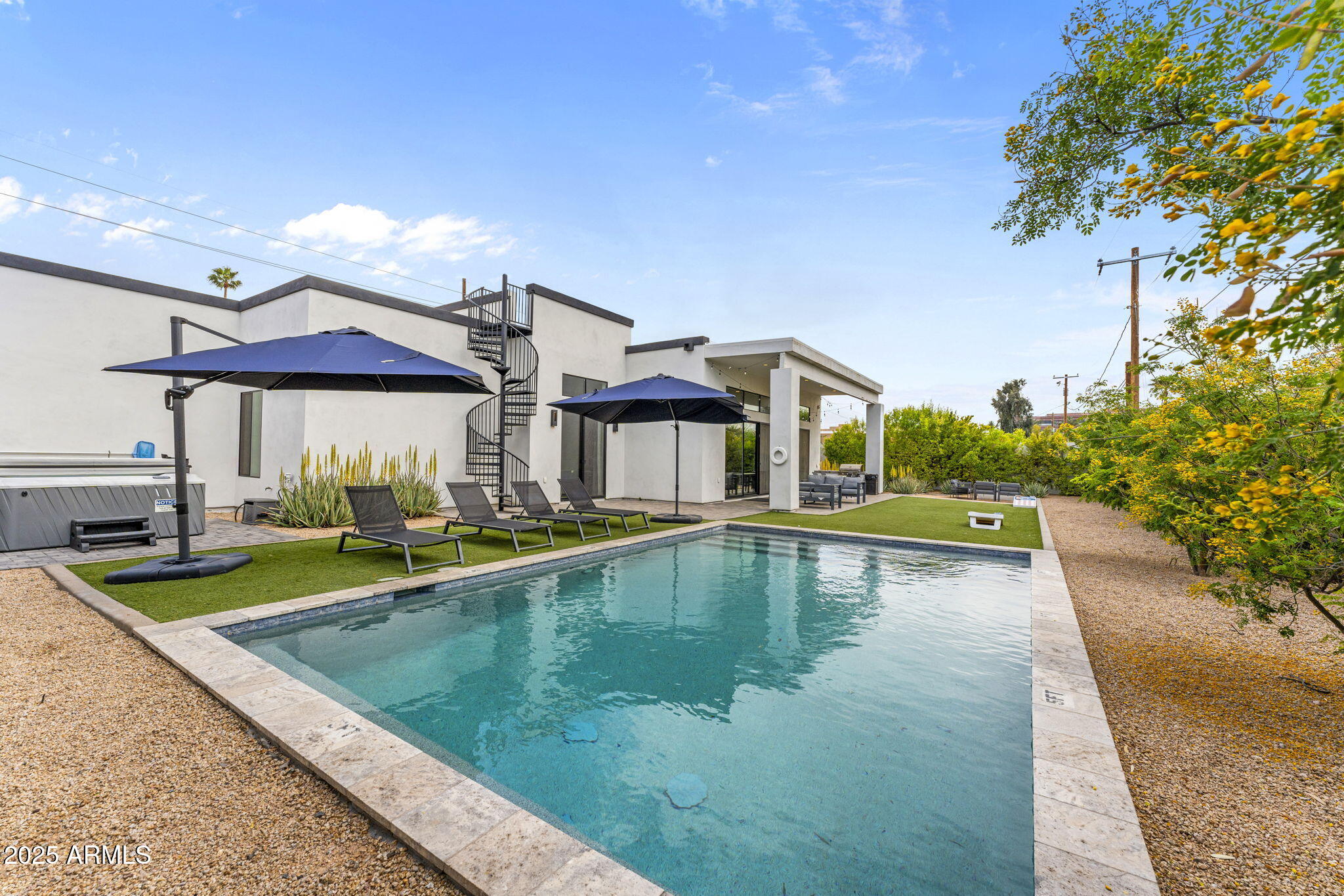 5036 N SCOTTSDALE Road
