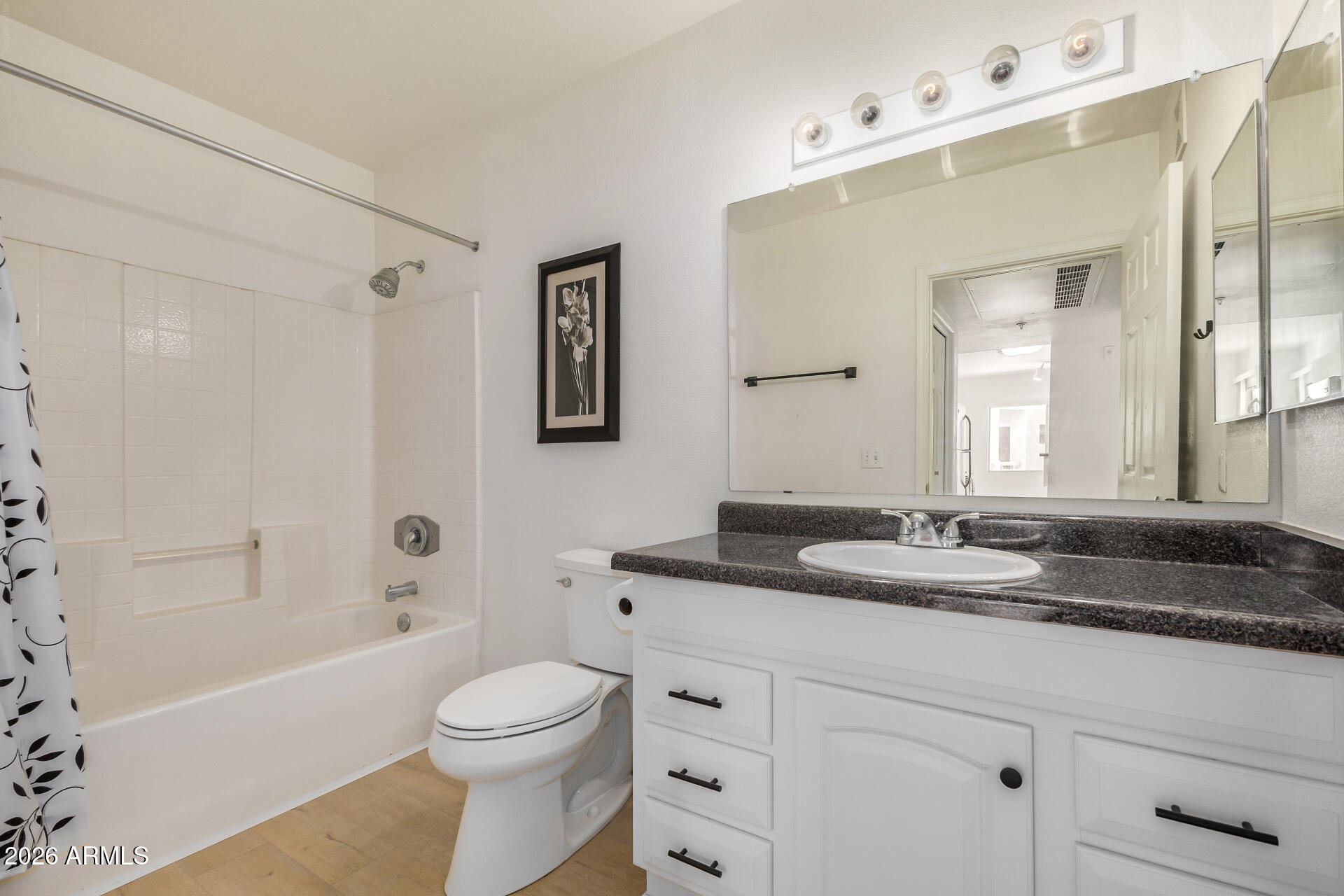 IKON HAYFIELD CONDOMINIUM - Residential