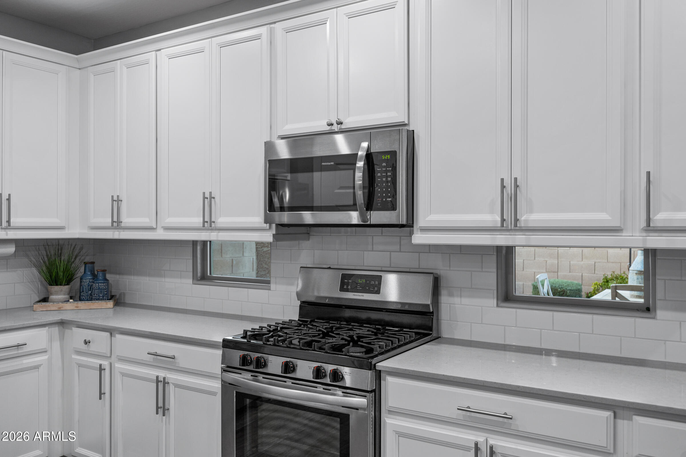 440 W PINNACLE RIDGE Drive