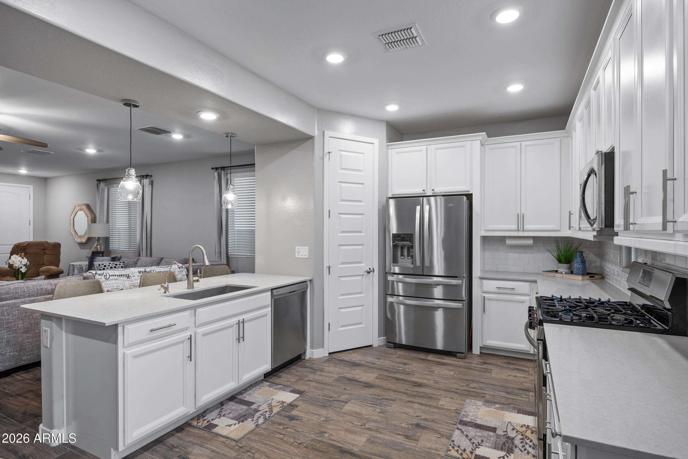 440 W PINNACLE RIDGE Drive